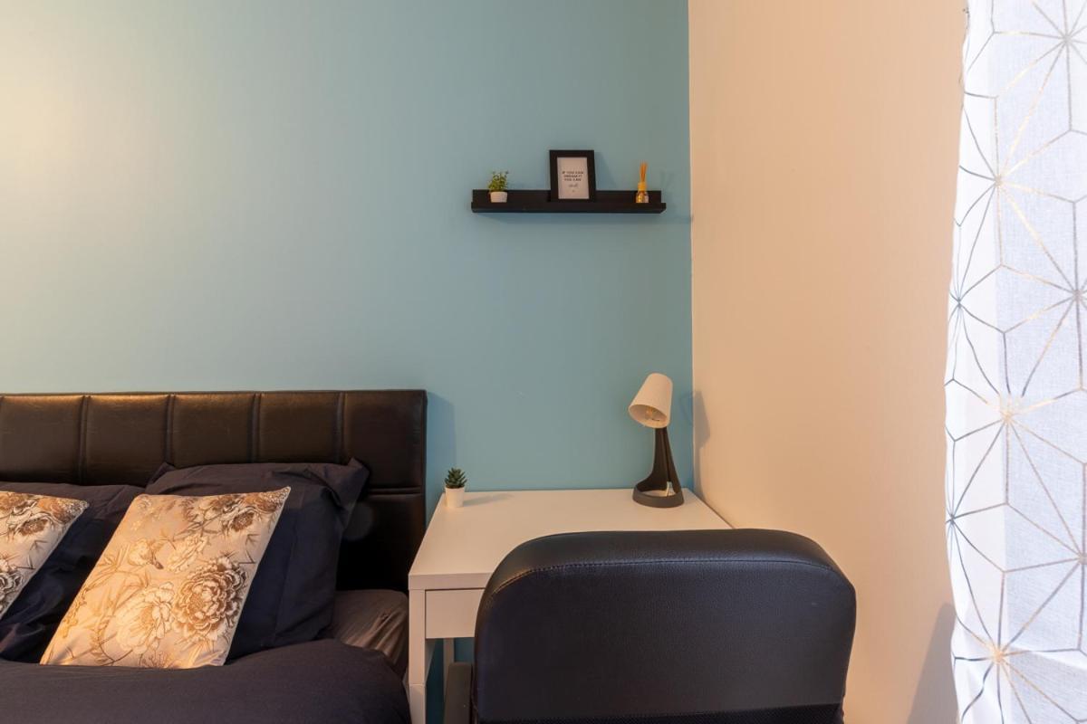 Bed and Breakfast Le Beau Refuge Parisien De Cergy - Parisian Modern Flat At Cergy Zewnętrze zdjęcie