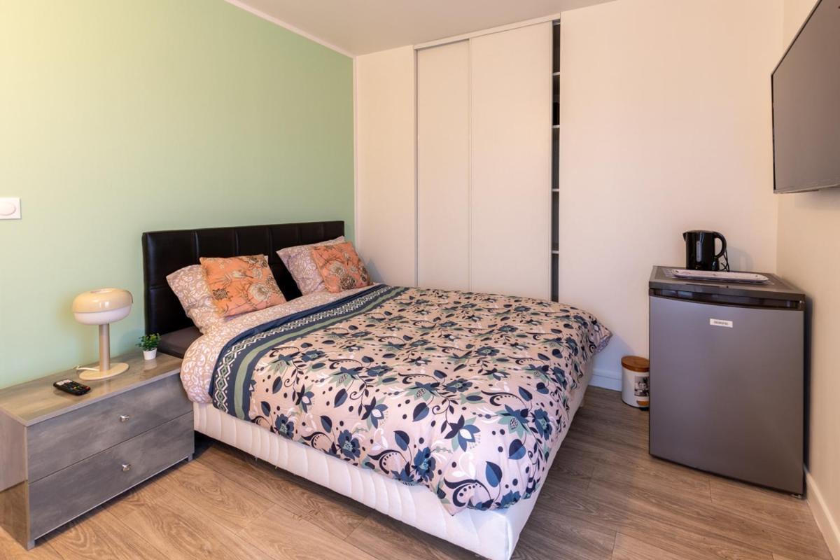 Bed and Breakfast Le Beau Refuge Parisien De Cergy - Parisian Modern Flat At Cergy Zewnętrze zdjęcie